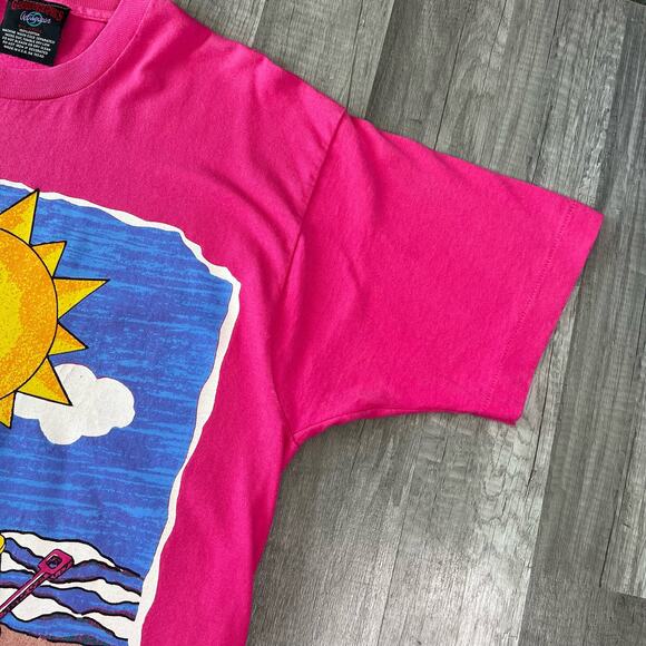 Vintage Tweety Bird Sylvester Cat Large Graphic Beach Sunscreen T-Shirt Pink XL - Picture 3 of 10